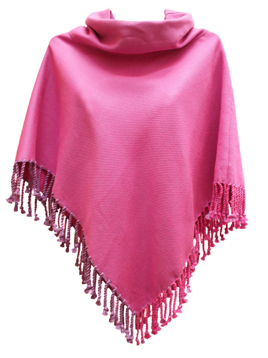 Quechquemitl pukuk with turtleneck collar