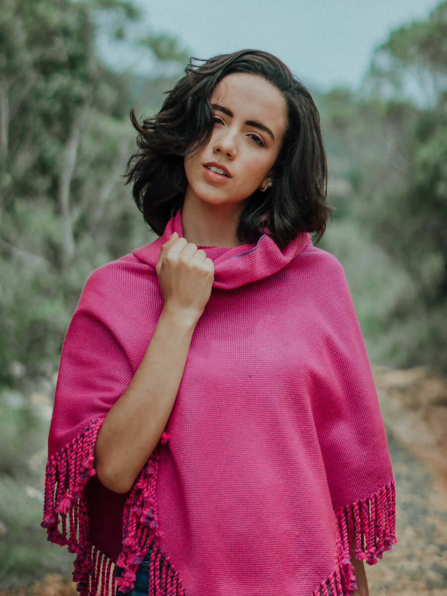 Quechquemitl pukuk with turtleneck collar